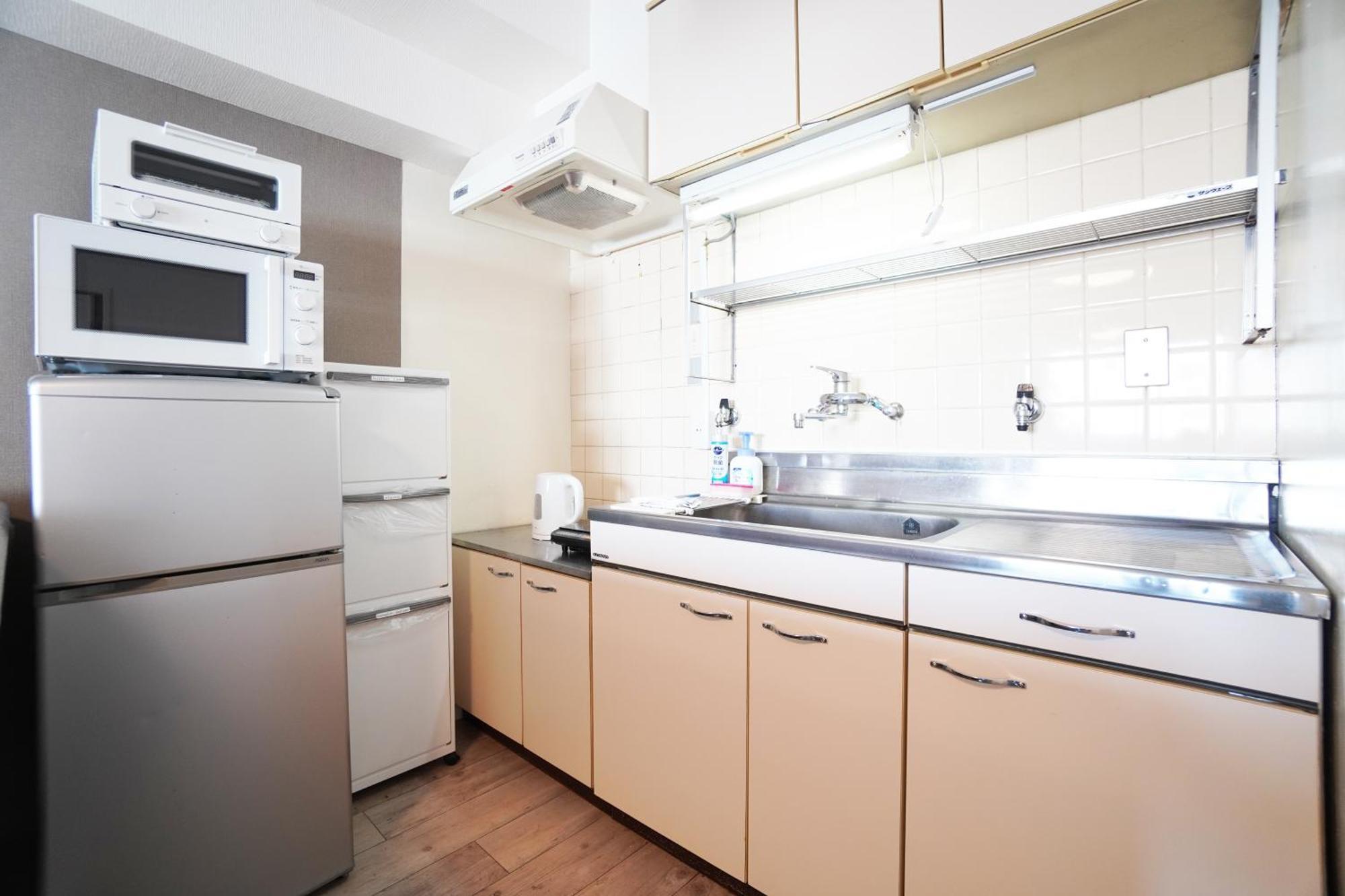 Apartemen Tsurigane Building *